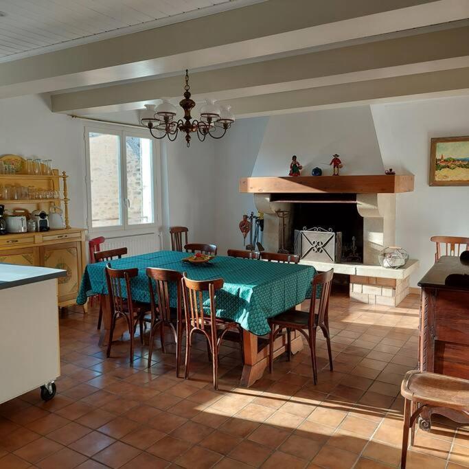 Mon Ventoux Villa Modene Eksteriør billede