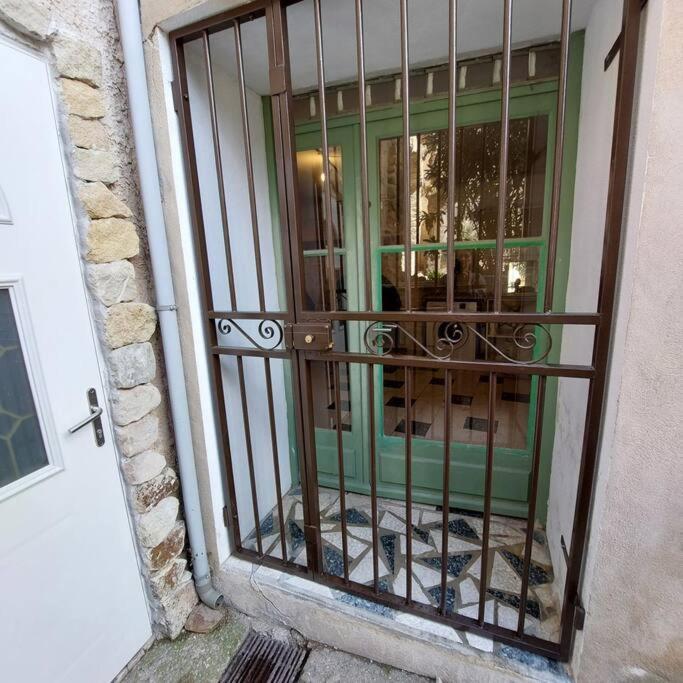 Mon Ventoux Villa Modene Eksteriør billede